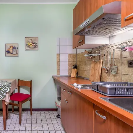Apartament Awesome In With Wifi